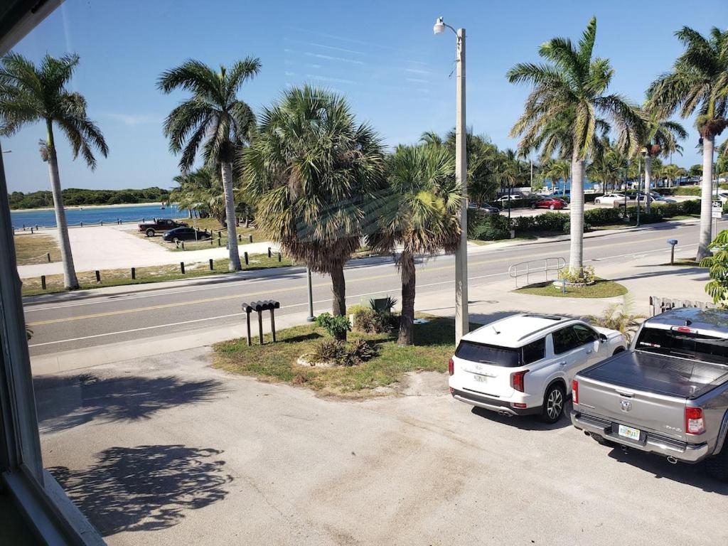 Island-Life! A Apartment Fort Pierce Exterior photo