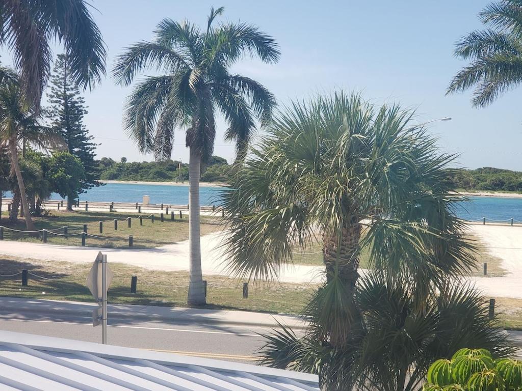 Island-Life! A Apartment Fort Pierce Exterior photo