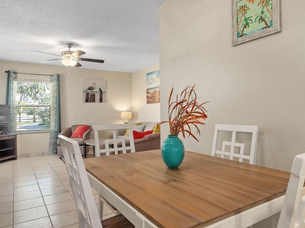 Island-Life! A Apartment Fort Pierce Exterior photo